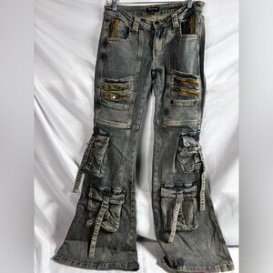 Edgy Gray Flare Jeans with Zipper Accents